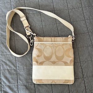 Coach crossbody purse
